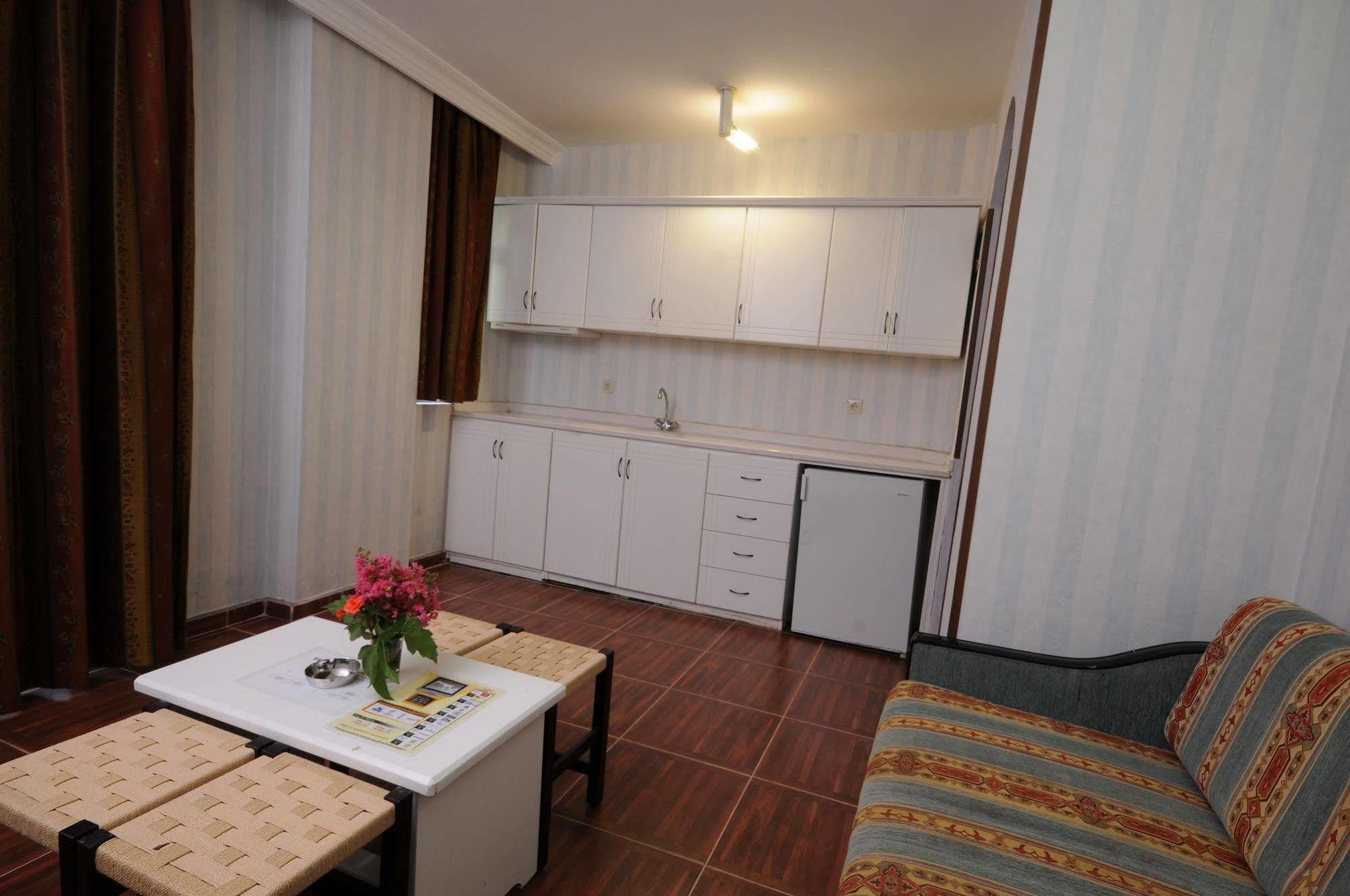 Exelsior Annex Aparthotel Marmaris Bagian luar foto